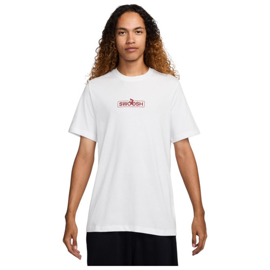 Nike Ανδρική κοντομάνικη μπλούζα Sportswear Club Nike Ανδρική κοντομάνικη μπλούζα Sportswear Club